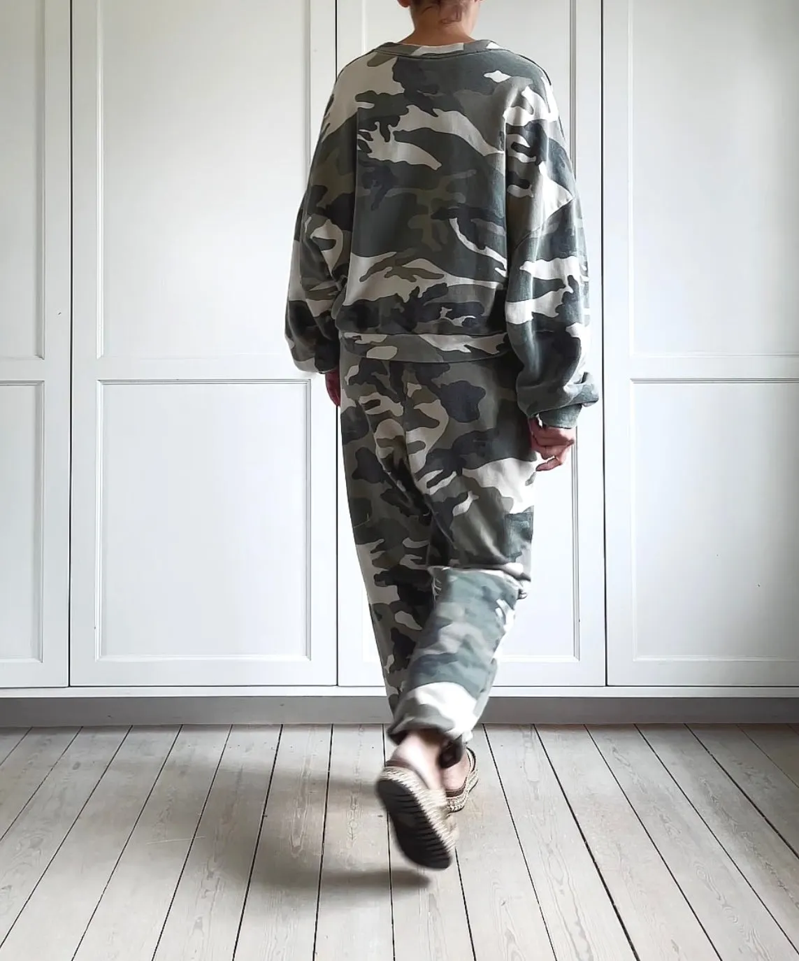 CAMO SWEATPANTS - GREEN