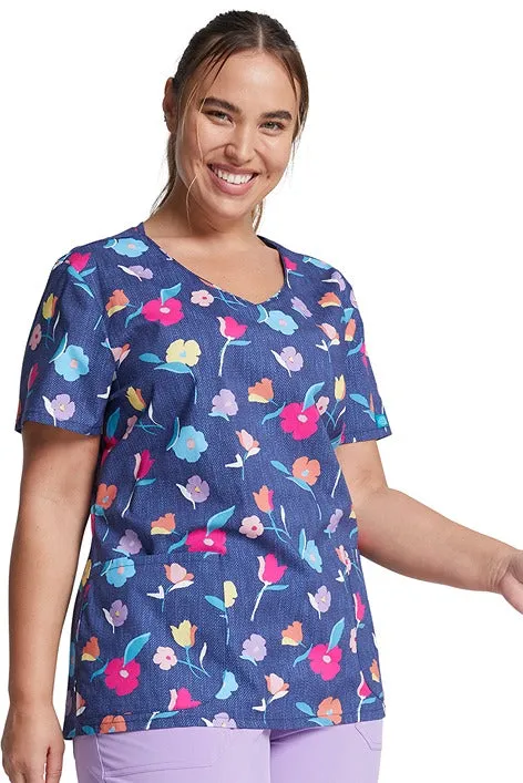Dickies Women's V-Neck Print Scrub Top | Denim Garden