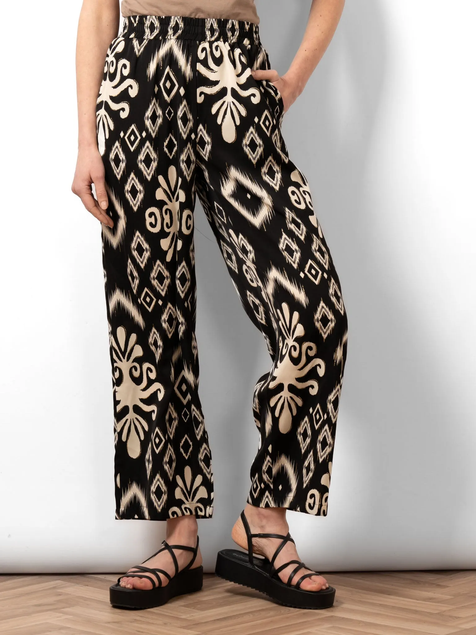Fifi Wide Leg Trousers - Black, Ikat