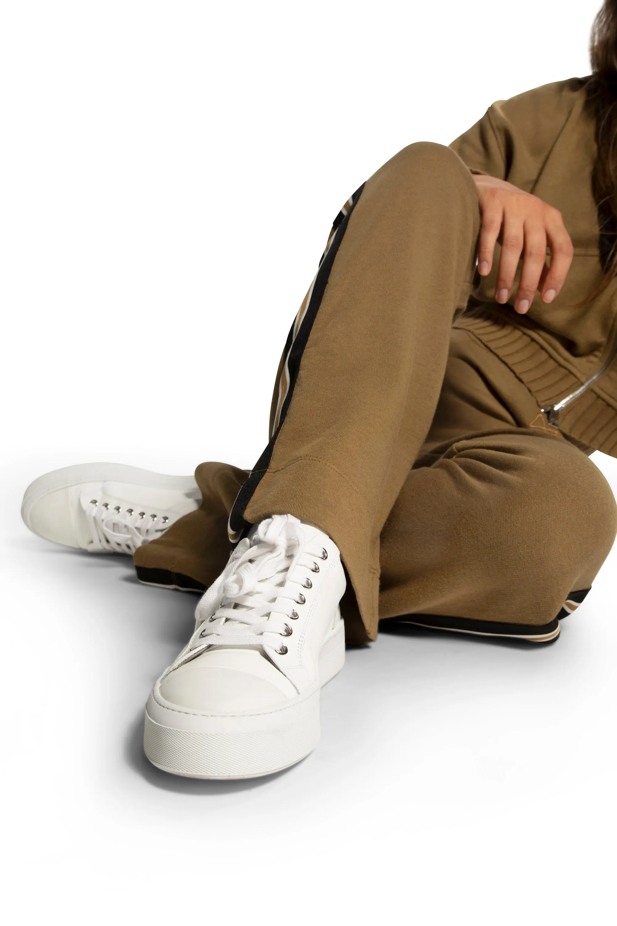 Lightweight Sweatpant With Side Tape Detail (Ghurka)