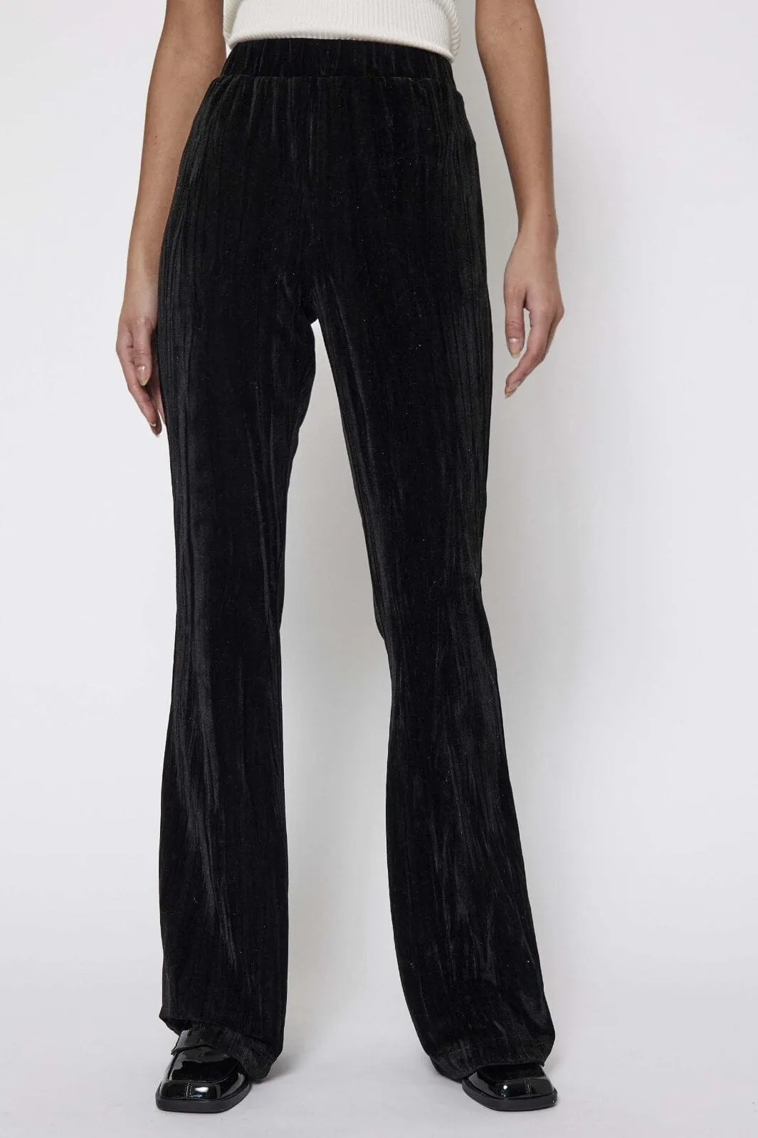 NORR - Velvetta Flared Pants - Black