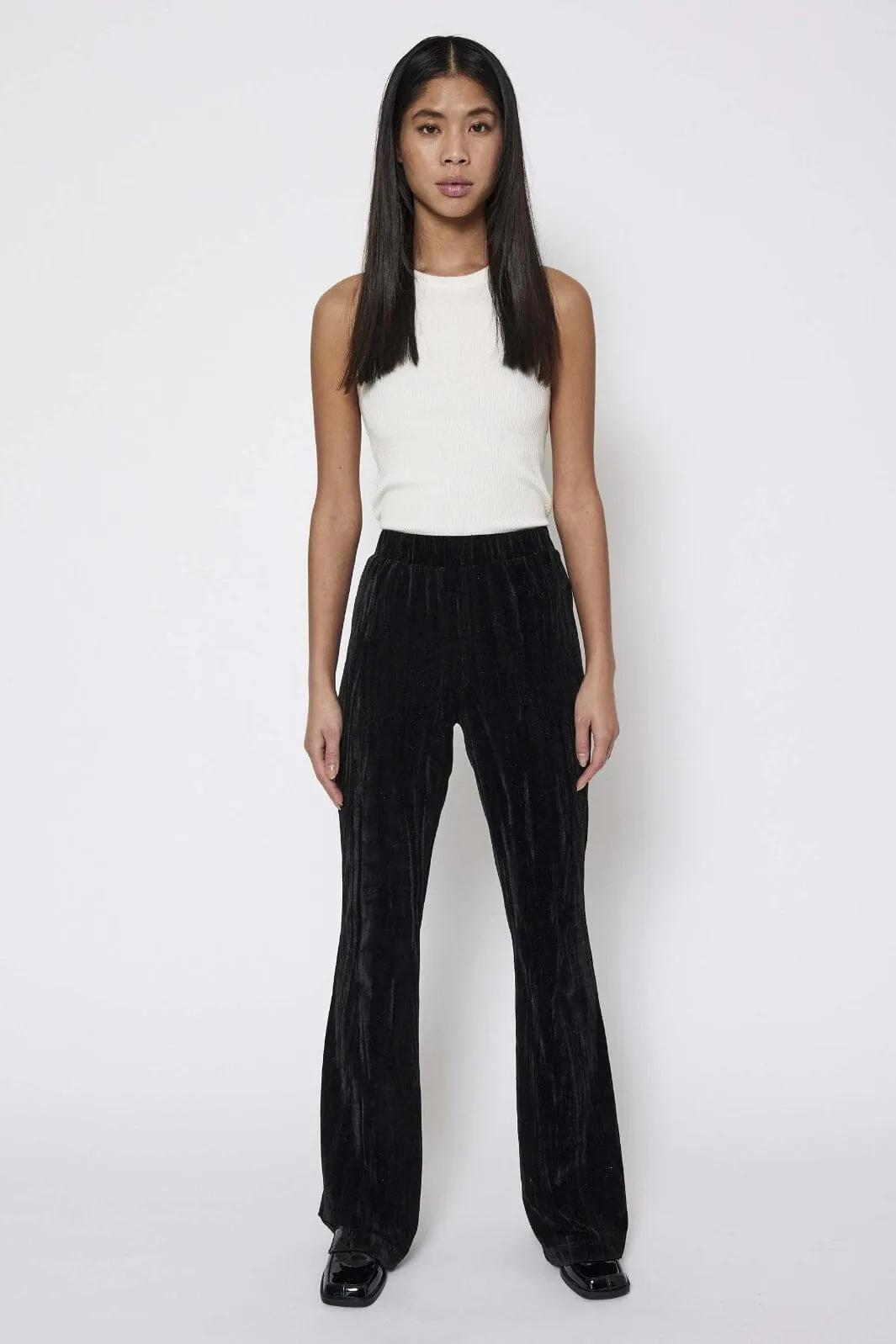 NORR - Velvetta Flared Pants - Black