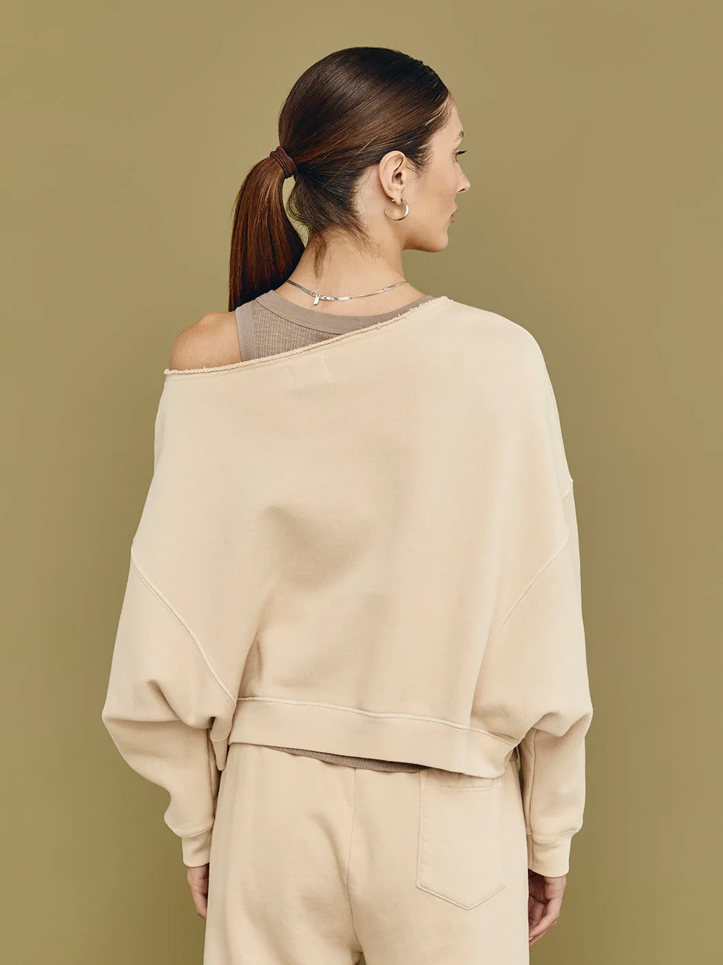 One Shoulder Sweatshirt - Powder