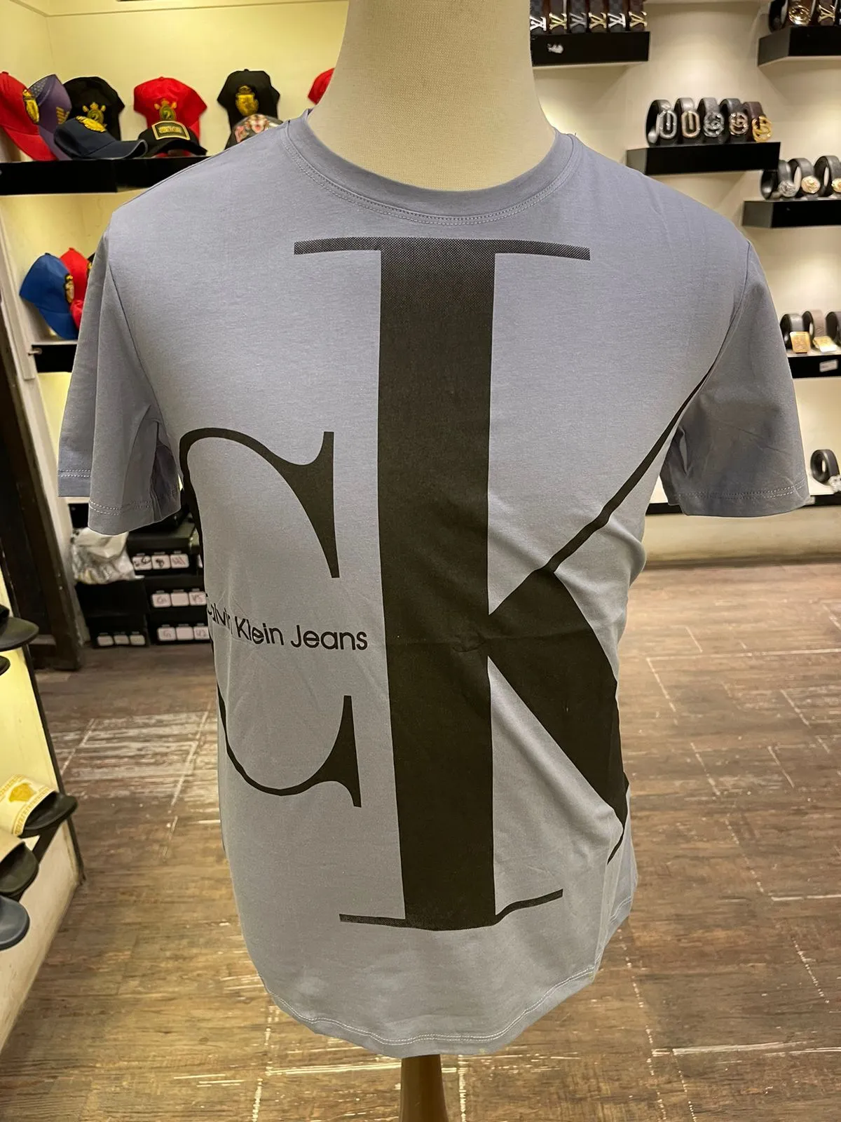 T SHIRT -104