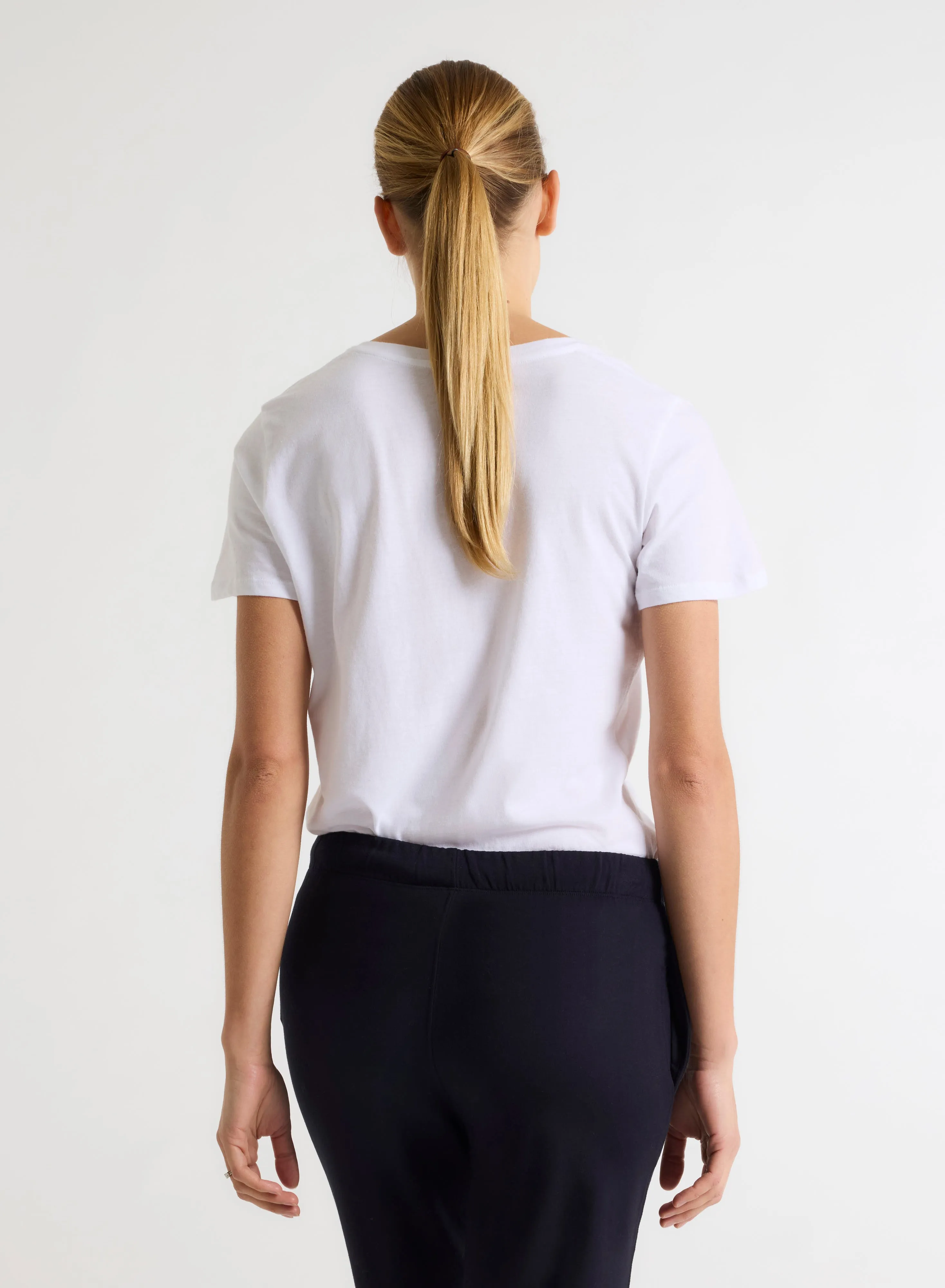 T-shirt Blanc Patty col V manches courtes en Coton