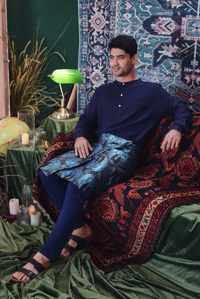 The Perfect Men Slim Fit Pants - Navy Blue