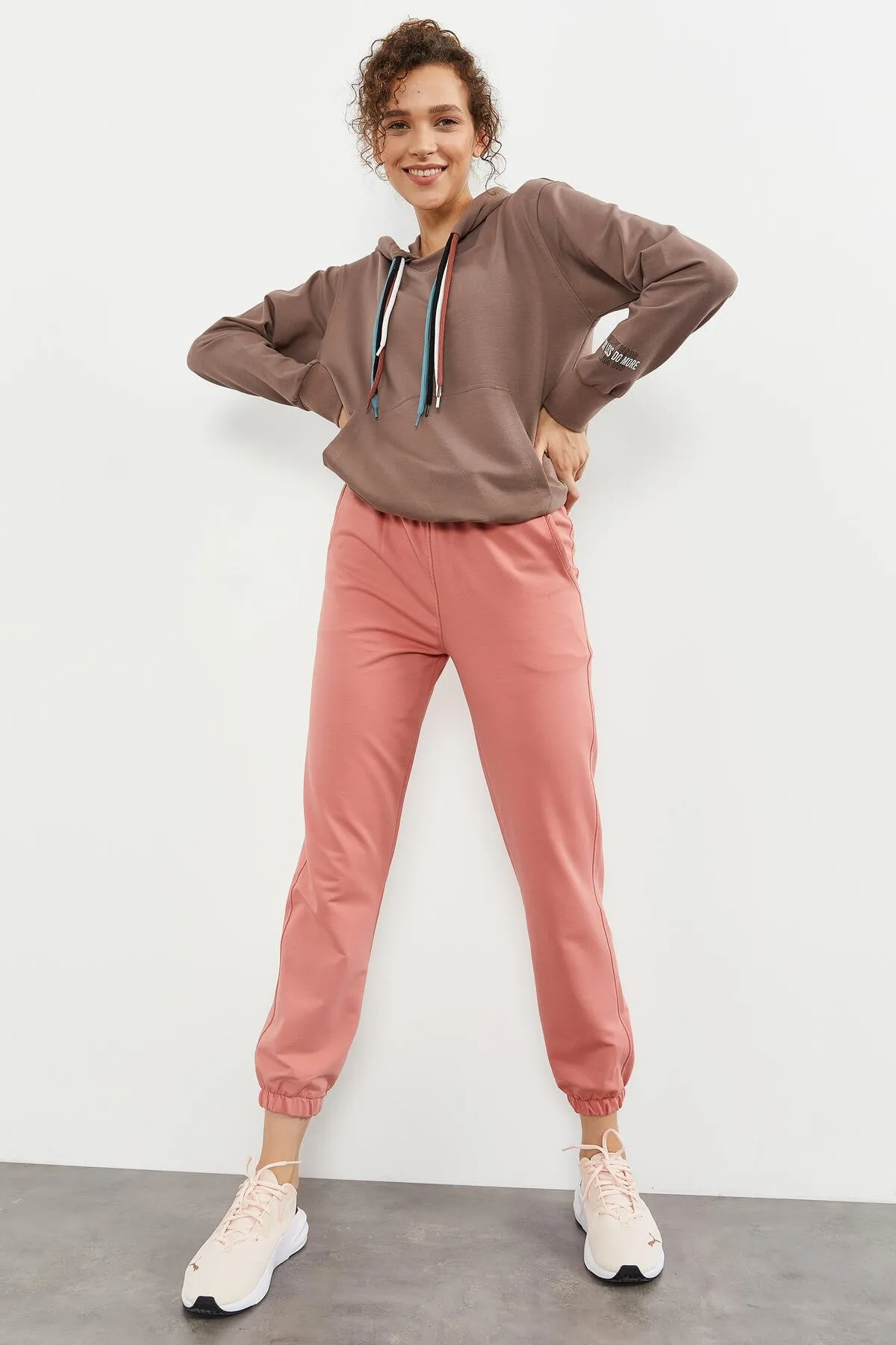 TMY Powder Pocket High Waist Comfort Fit Elastic Cuff Women's Sweatpants - 94583 - Dzhankoi