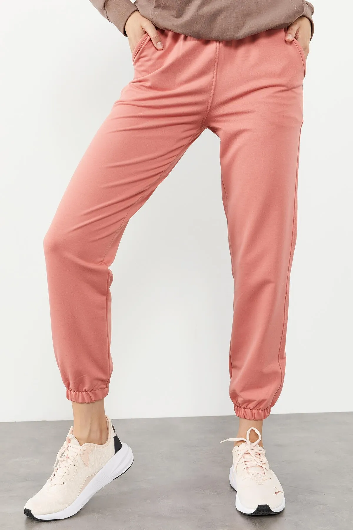 TMY Powder Pocket High Waist Comfort Fit Elastic Cuff Women's Sweatpants - 94583 - Dzhankoi