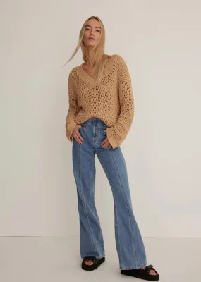 Tully V-Neck Pullover Latte
