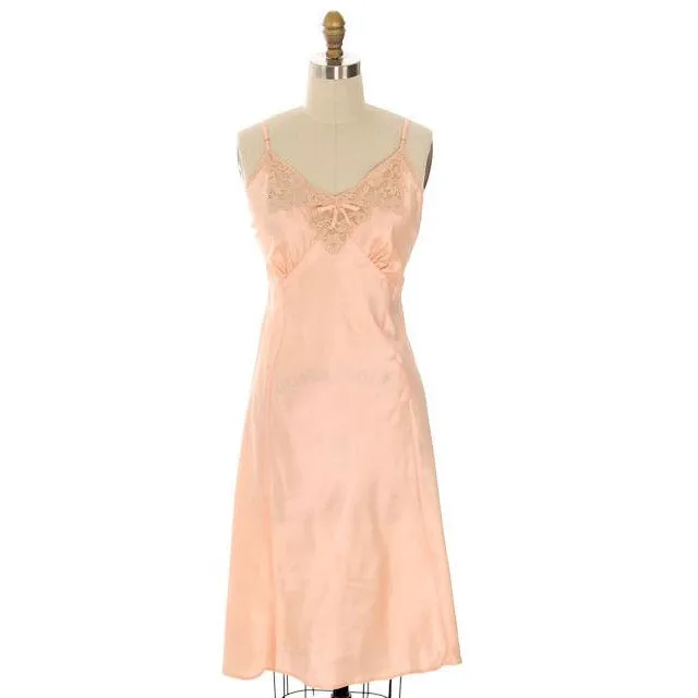 Vintage Full Slip Bias Cut Peach Rayon Satin w/ Lace & Bow Trim Sz 38 1930s Adso